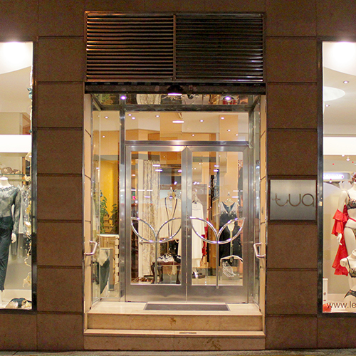 Fotografía escaparate Lenceria Tua